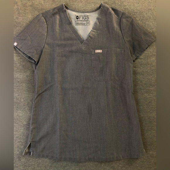 Figs Graphite Scrub Set XXS Catarina Top & XXS T cargo Bottoms - Picture 2 of 5